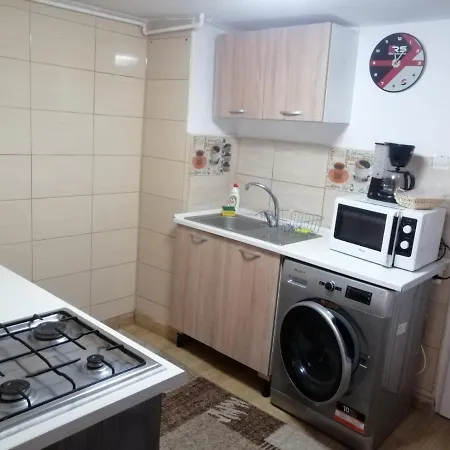 Apartament Ursul Balu * Брашов